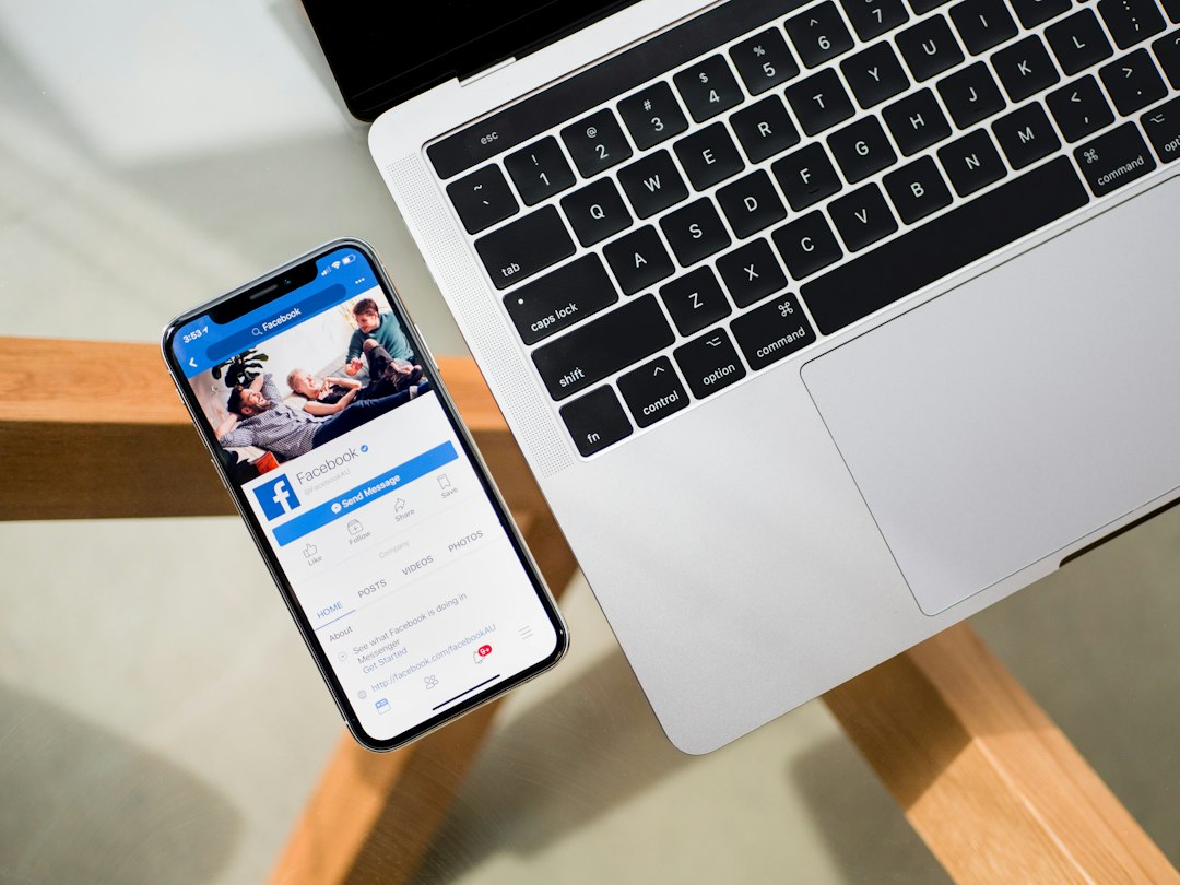 تغییر کپشن در Feedozer؛ کپشن ثابت، AI Caption، فونت و ترجمه